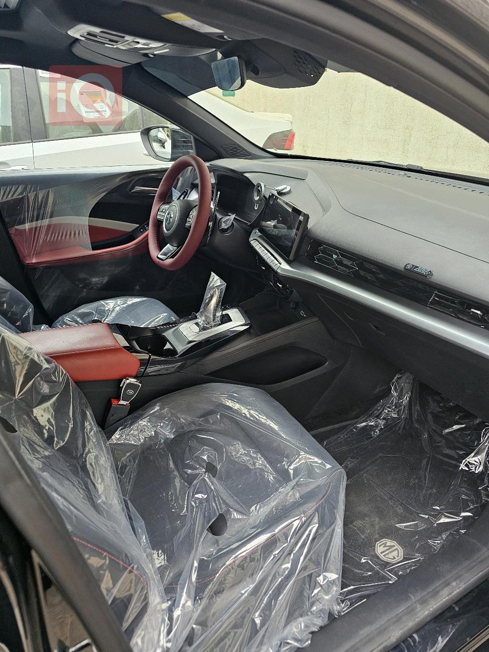 ئێم جی GT